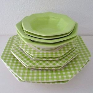 Vintage Independence 12 Piece Limerick China